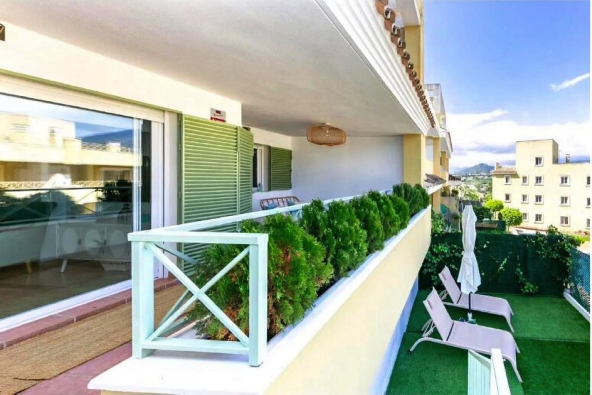 Wiederverkauf - apartment - Marbella - Las Brisas