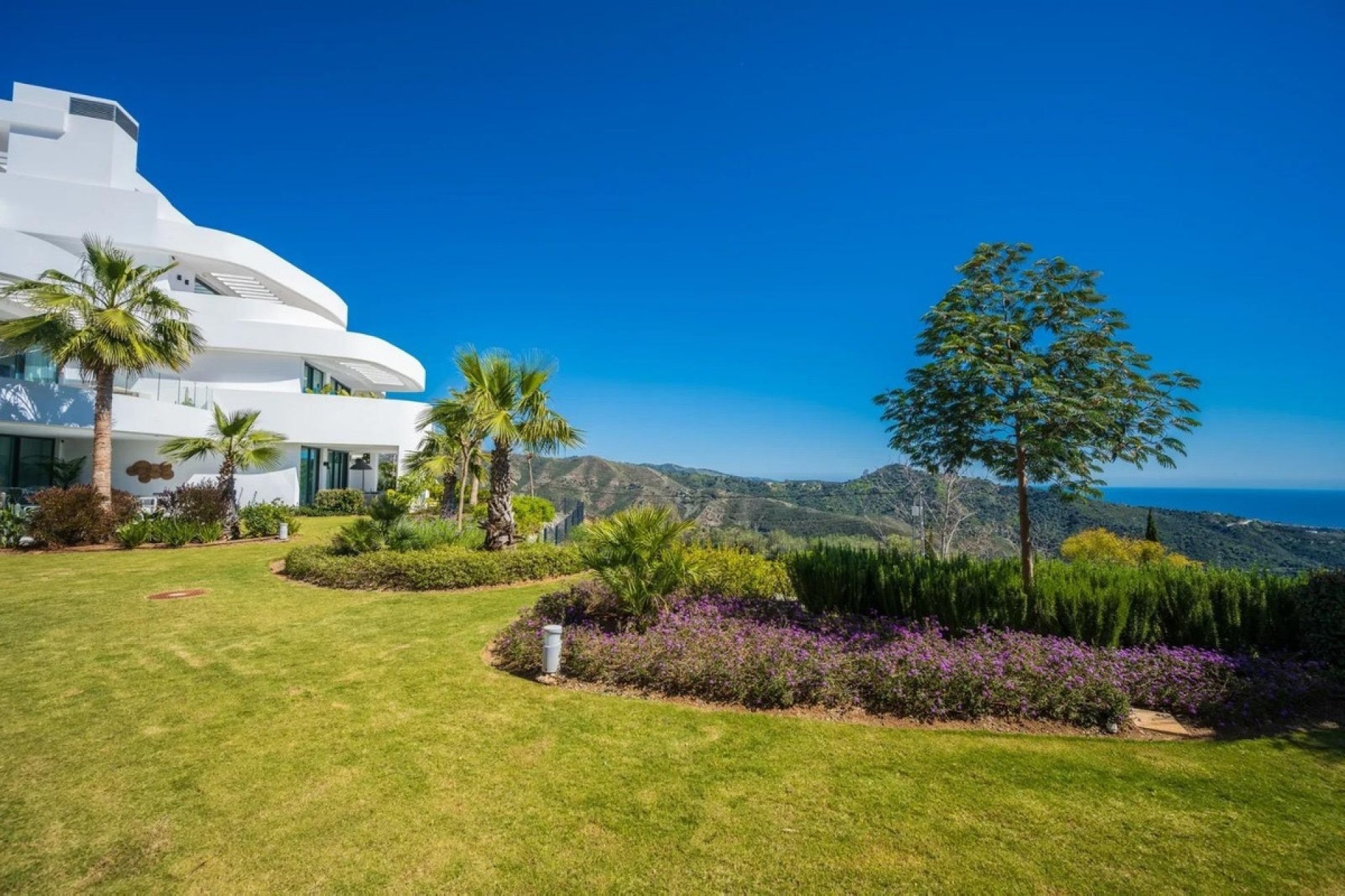 Wiederverkauf - apartment - Marbella - Las Brisas