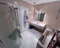 Wiederverkauf - apartment - Marbella - Las Chapas