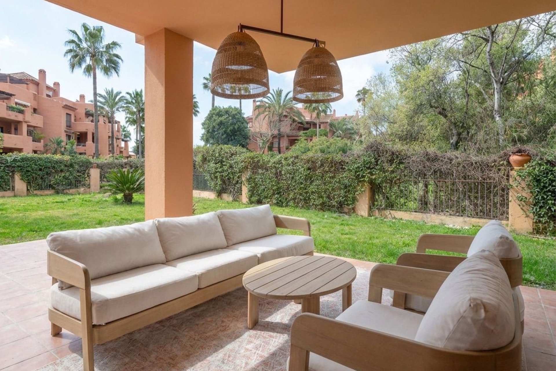 Wiederverkauf - apartment - Marbella - Las Chapas