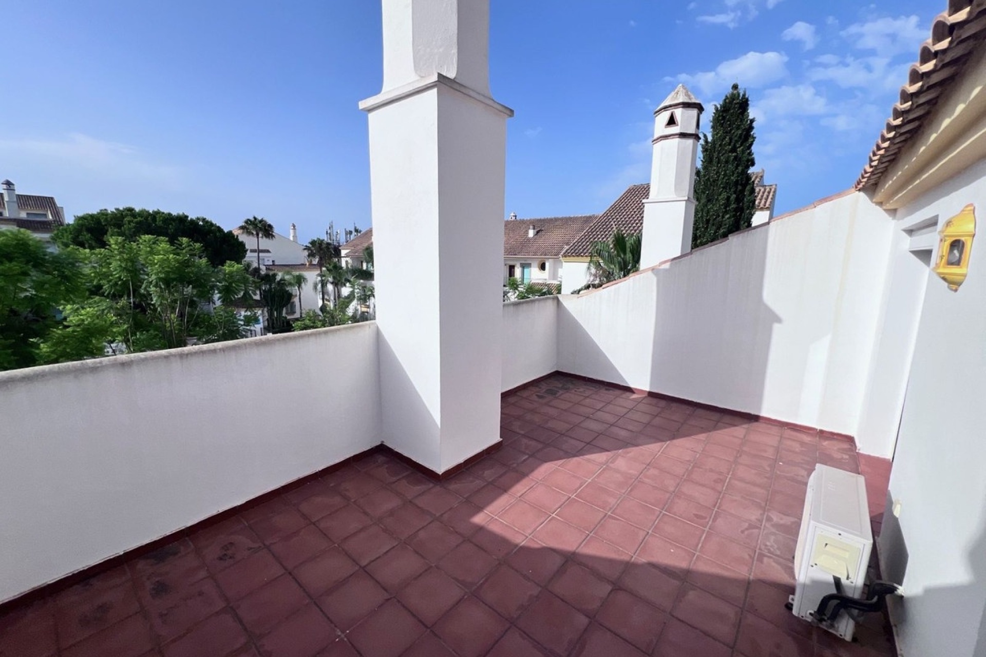 Wiederverkauf - apartment - Marbella - Las Chapas