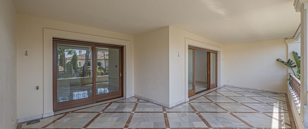 Wiederverkauf - apartment - Marbella - Los Monteros