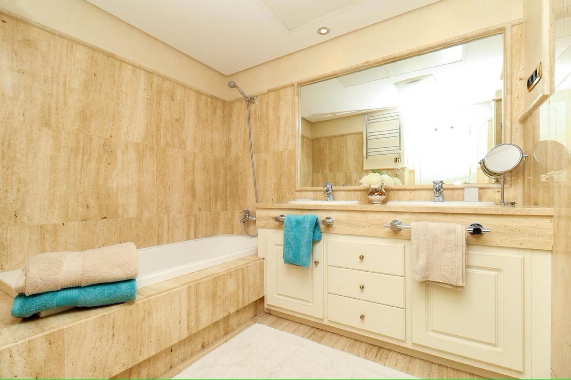 Wiederverkauf - apartment - Marbella - Los Monteros