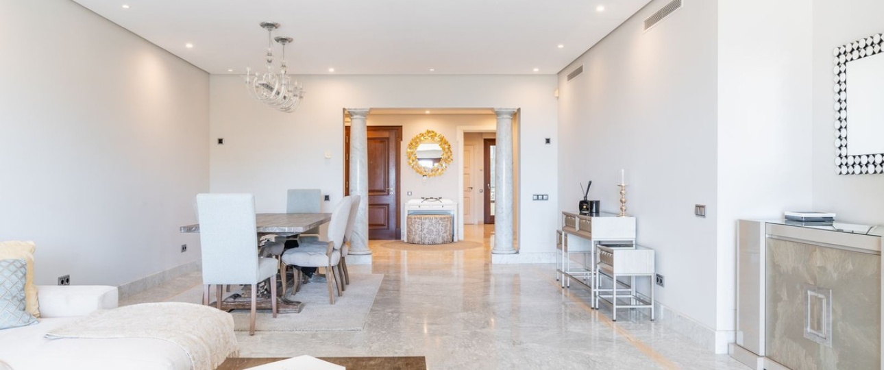Wiederverkauf - apartment - Marbella - Los Monteros