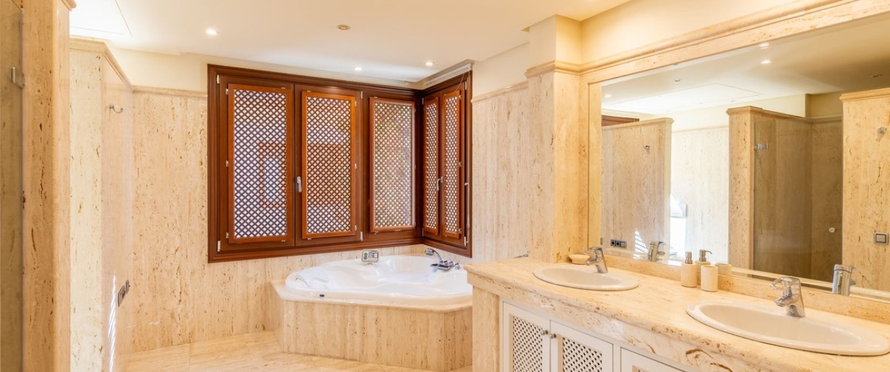 Wiederverkauf - apartment - Marbella - Los Monteros