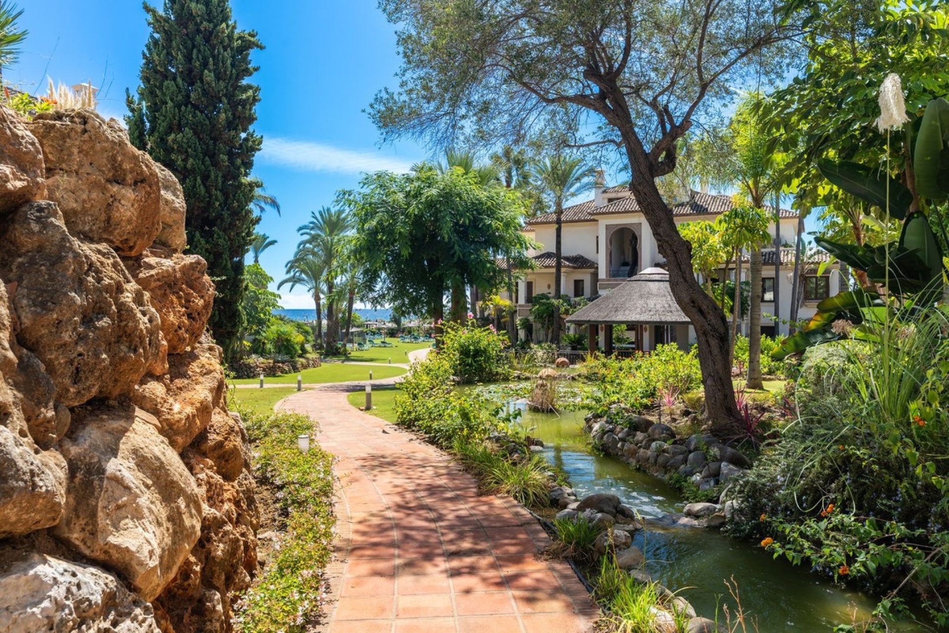 Wiederverkauf - apartment - Marbella - Los Monteros