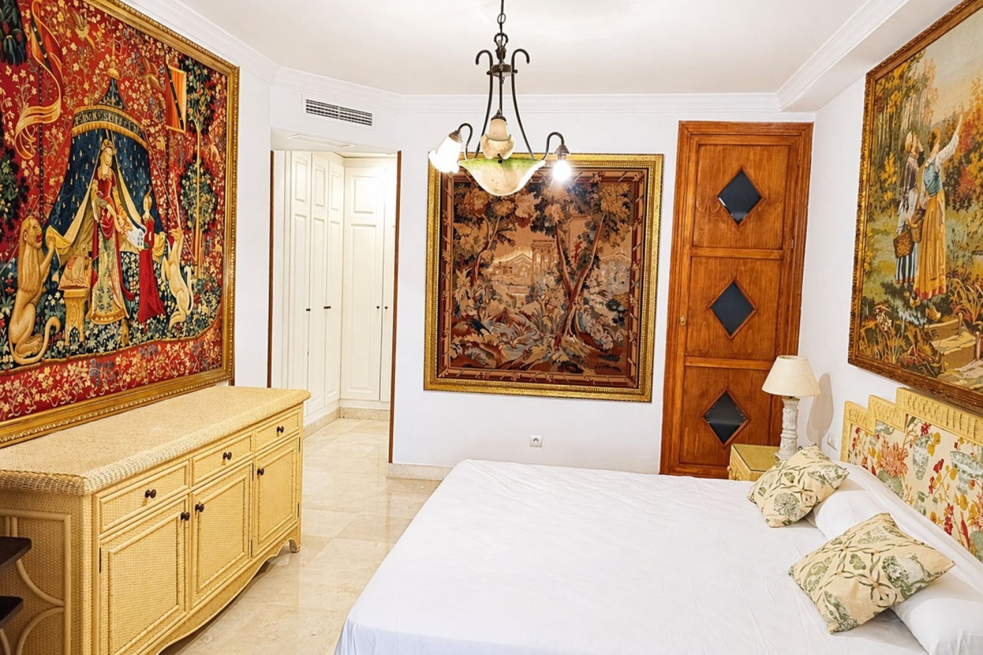Wiederverkauf - apartment - Marbella - Marbella Centro