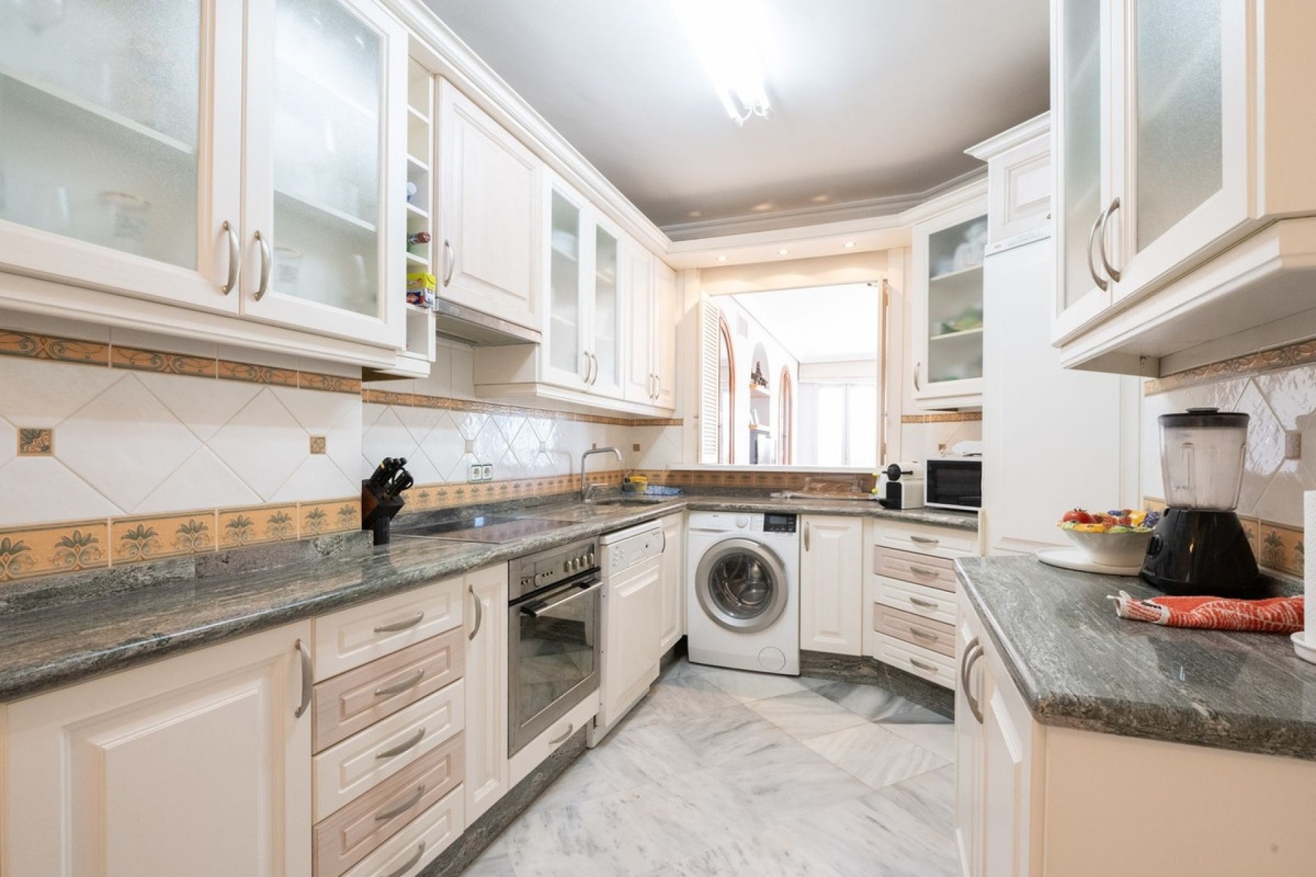 Wiederverkauf - apartment - Marbella - Marbella Centro