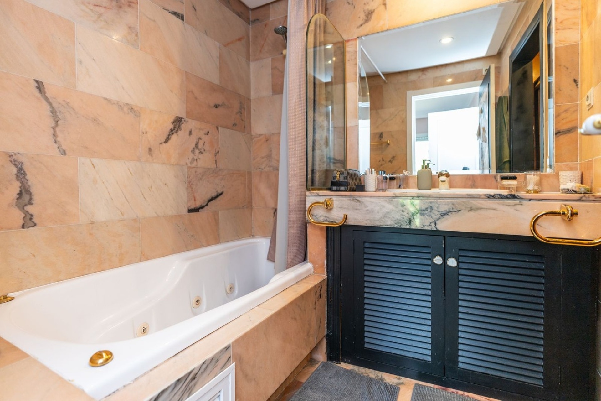 Wiederverkauf - apartment - Marbella - Marbella Centro