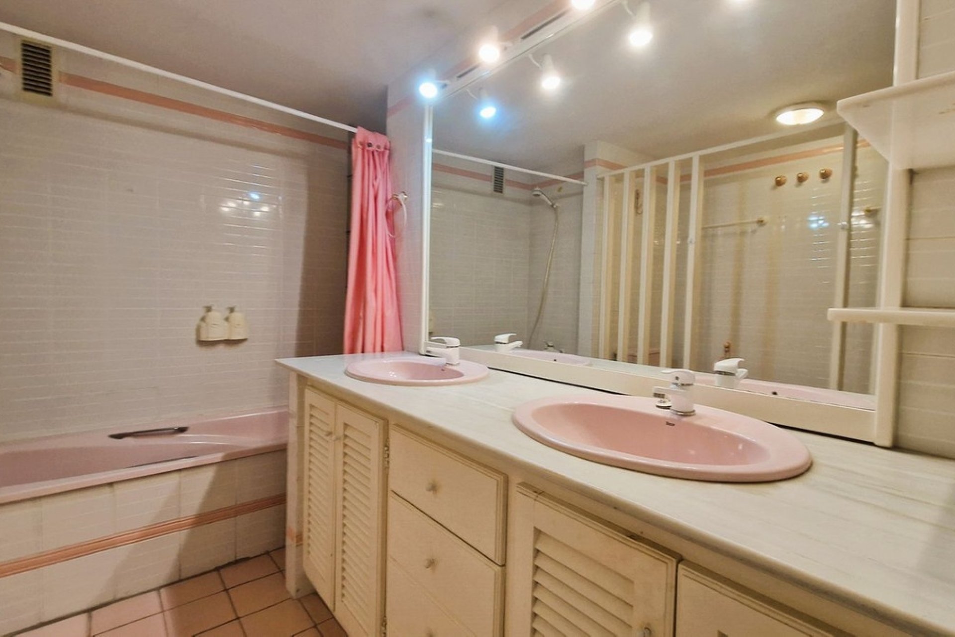 Wiederverkauf - apartment - Marbella - Marbella Centro