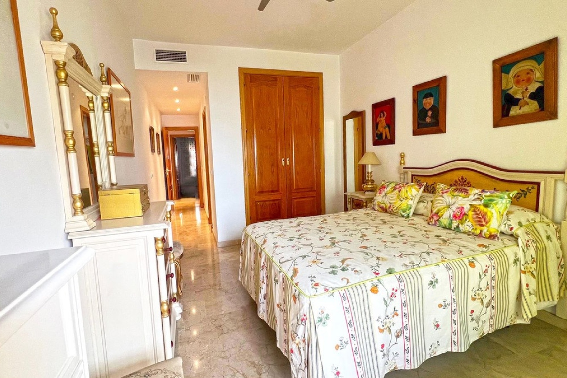 Wiederverkauf - apartment - Marbella - Marbella Centro