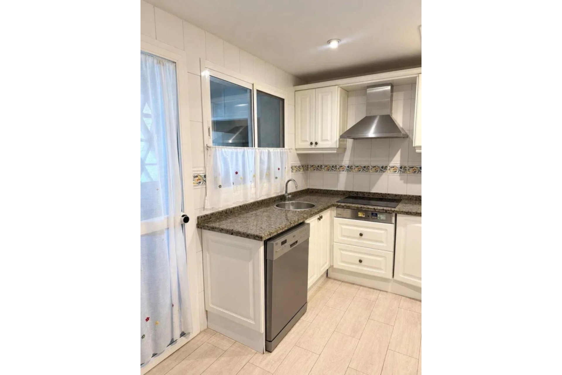 Wiederverkauf - apartment - Marbella - Marbella Centro