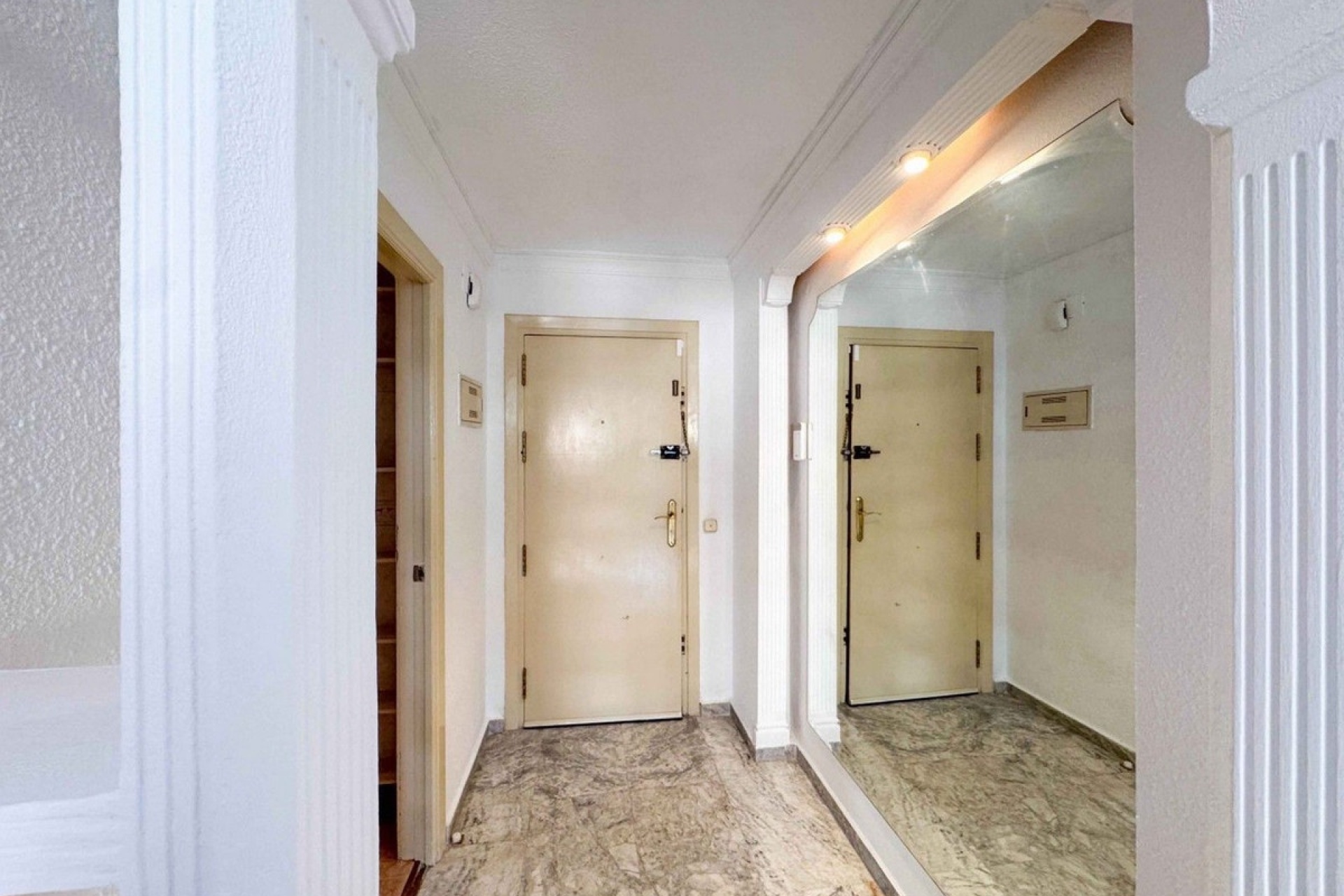 Wiederverkauf - apartment - Marbella - Marbella Centro