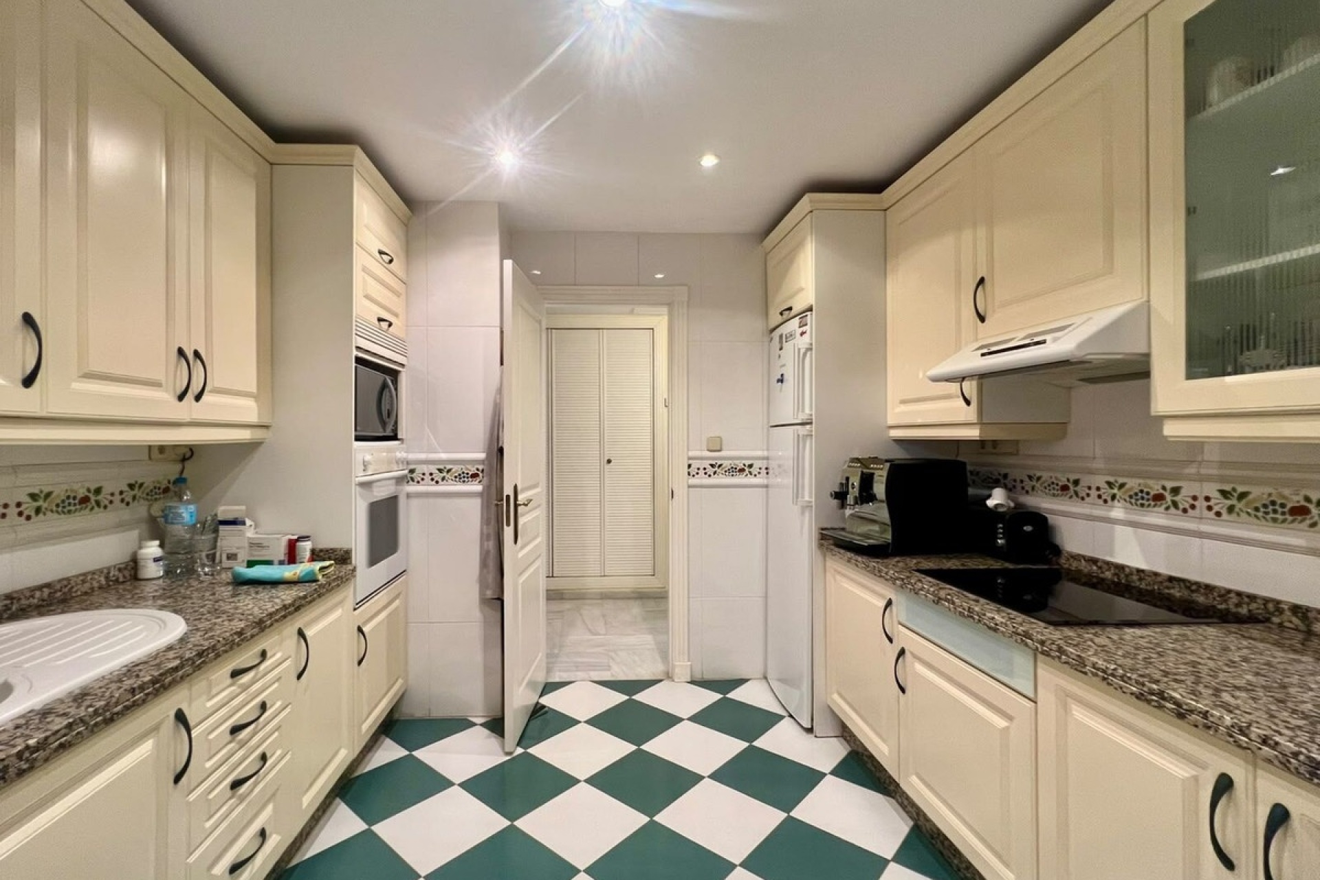 Wiederverkauf - apartment - Marbella - Marbella Centro