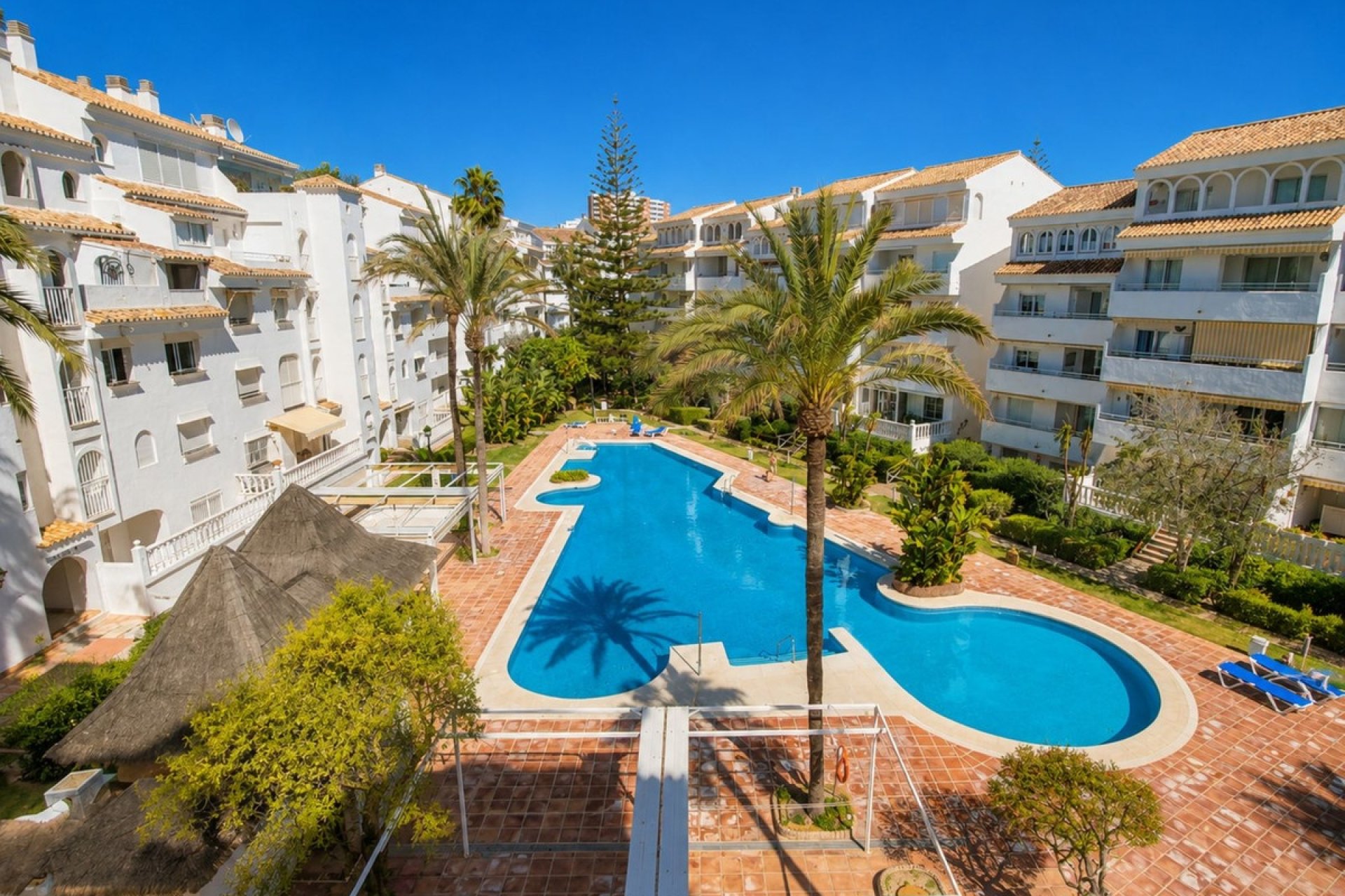 Wiederverkauf - apartment - Marbella - Marbesa