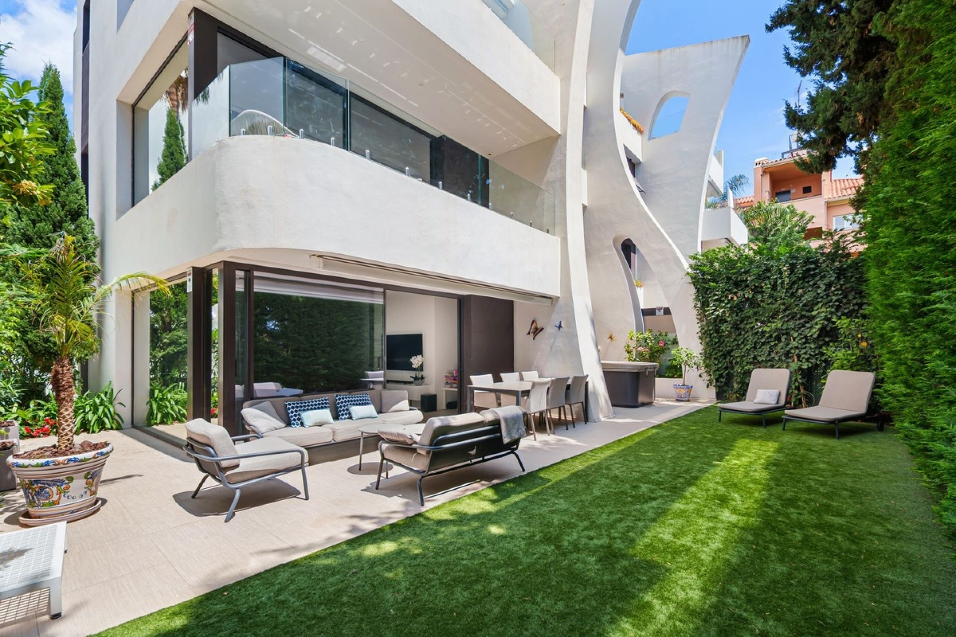 Wiederverkauf - apartment - Marbella - Marbesa