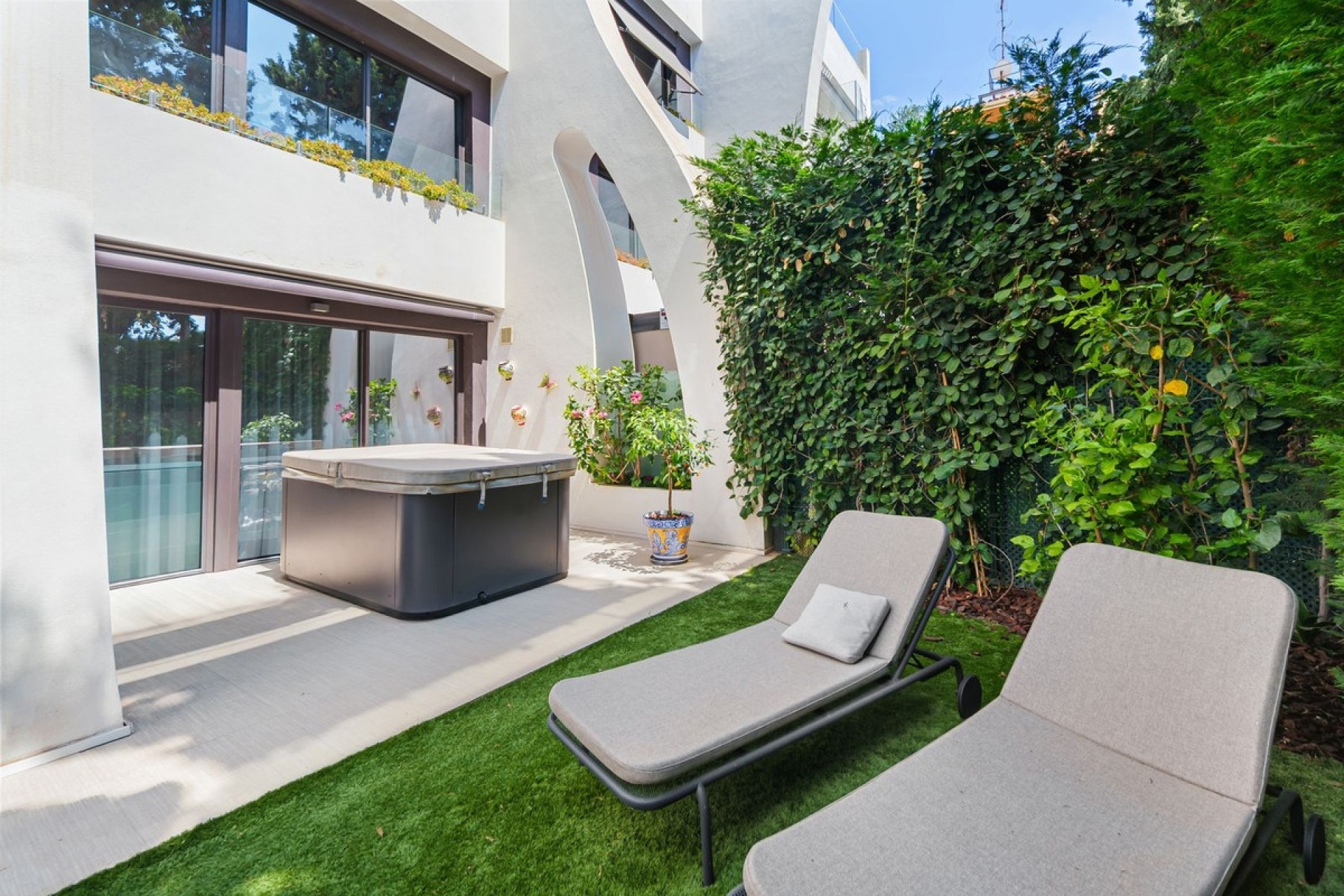Wiederverkauf - apartment - Marbella - Marbesa