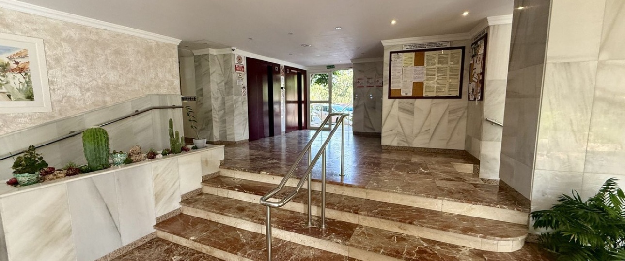 Wiederverkauf - apartment - Marbella - Marbesa
