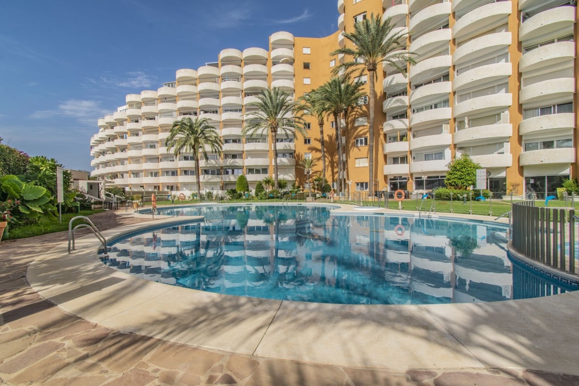 Wiederverkauf - apartment - Marbella - Marbesa