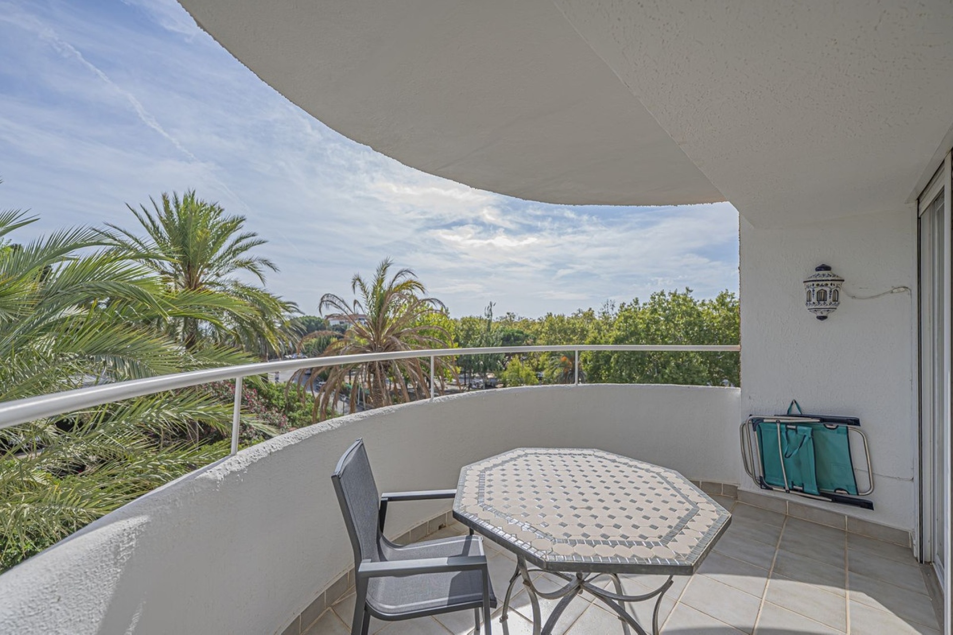 Wiederverkauf - apartment - Marbella - Marbesa