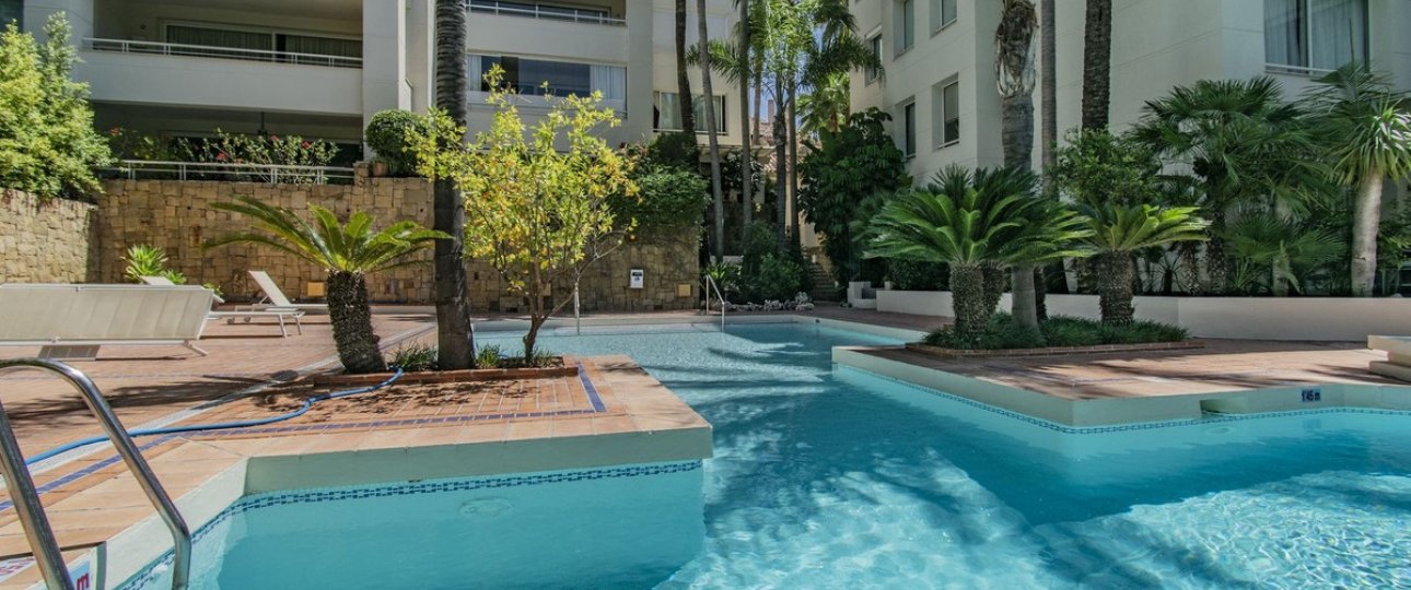 Wiederverkauf - apartment - Marbella - Nagüeles