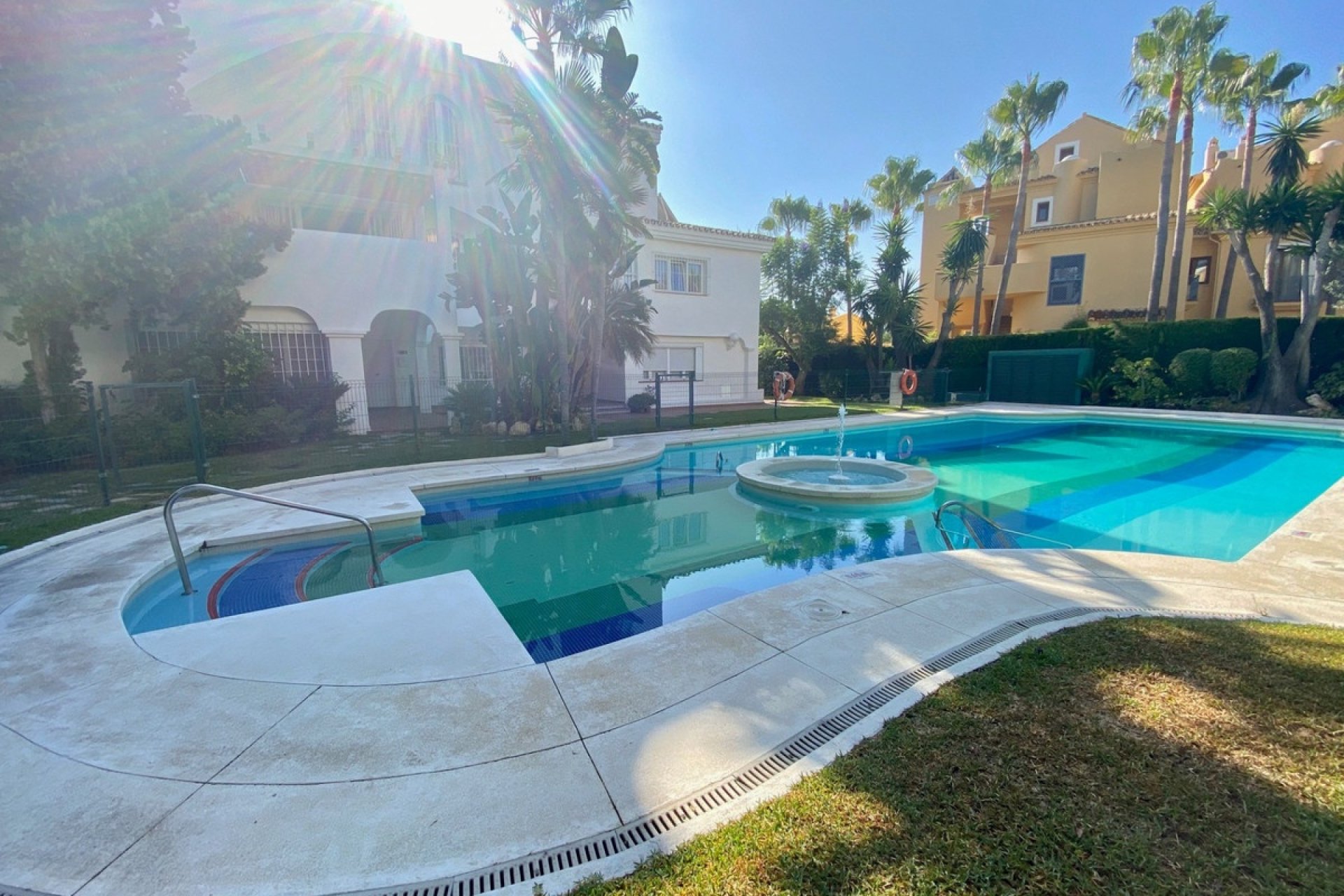 Wiederverkauf - apartment - Marbella - Nagüeles