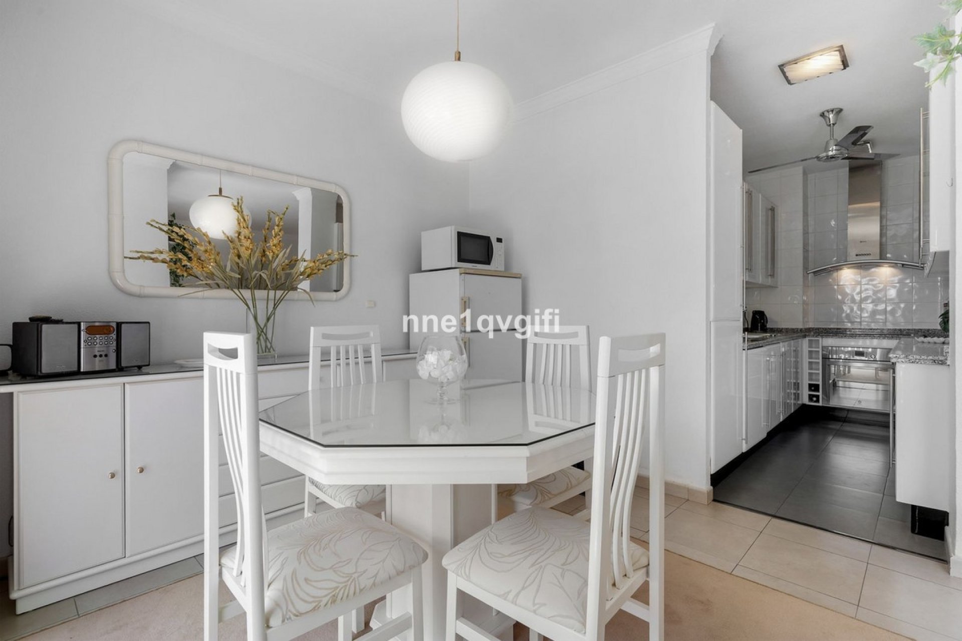 Wiederverkauf - apartment - Marbella - Nagüeles