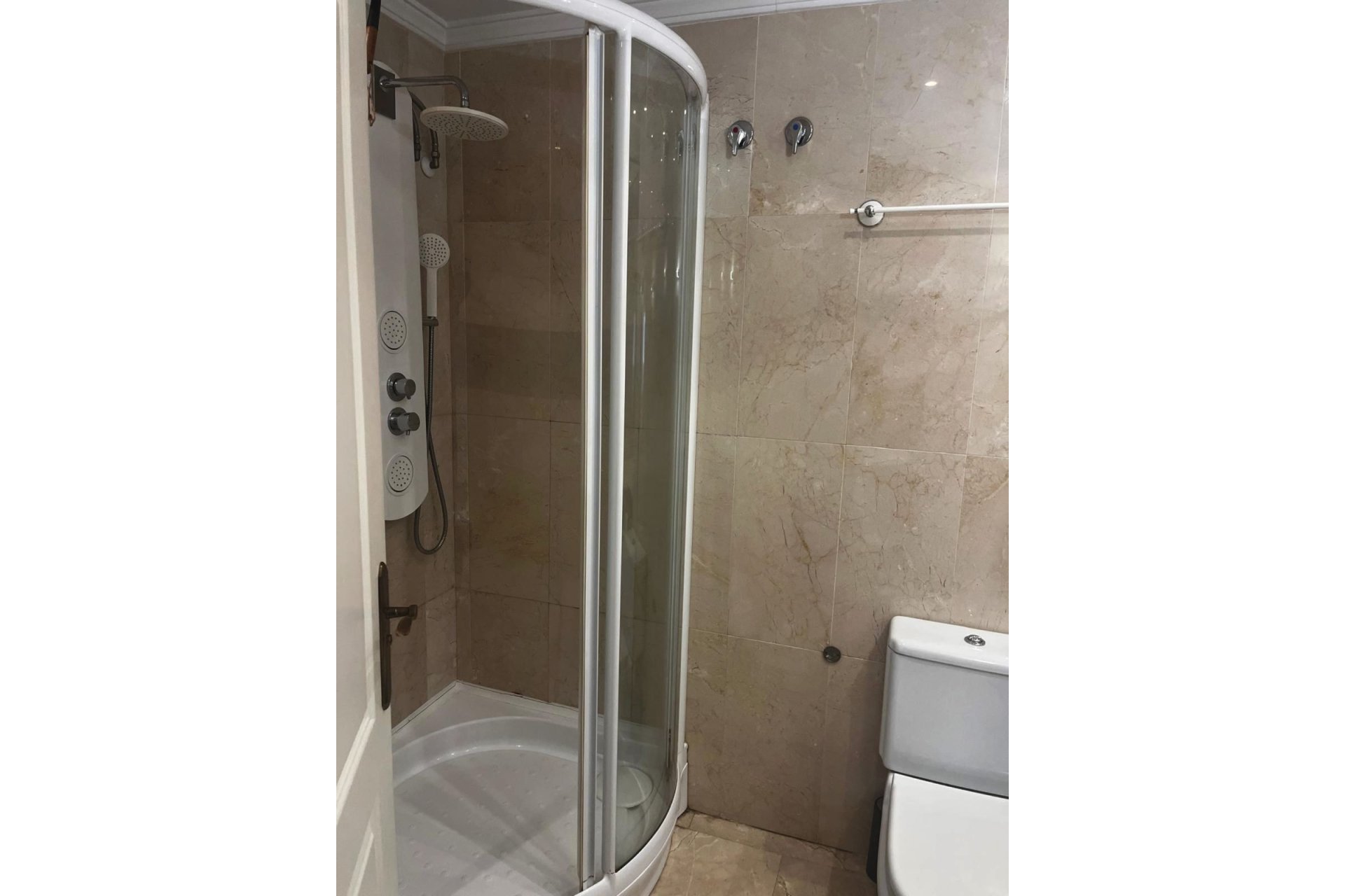 Wiederverkauf - apartment - Marbella - Nagüeles