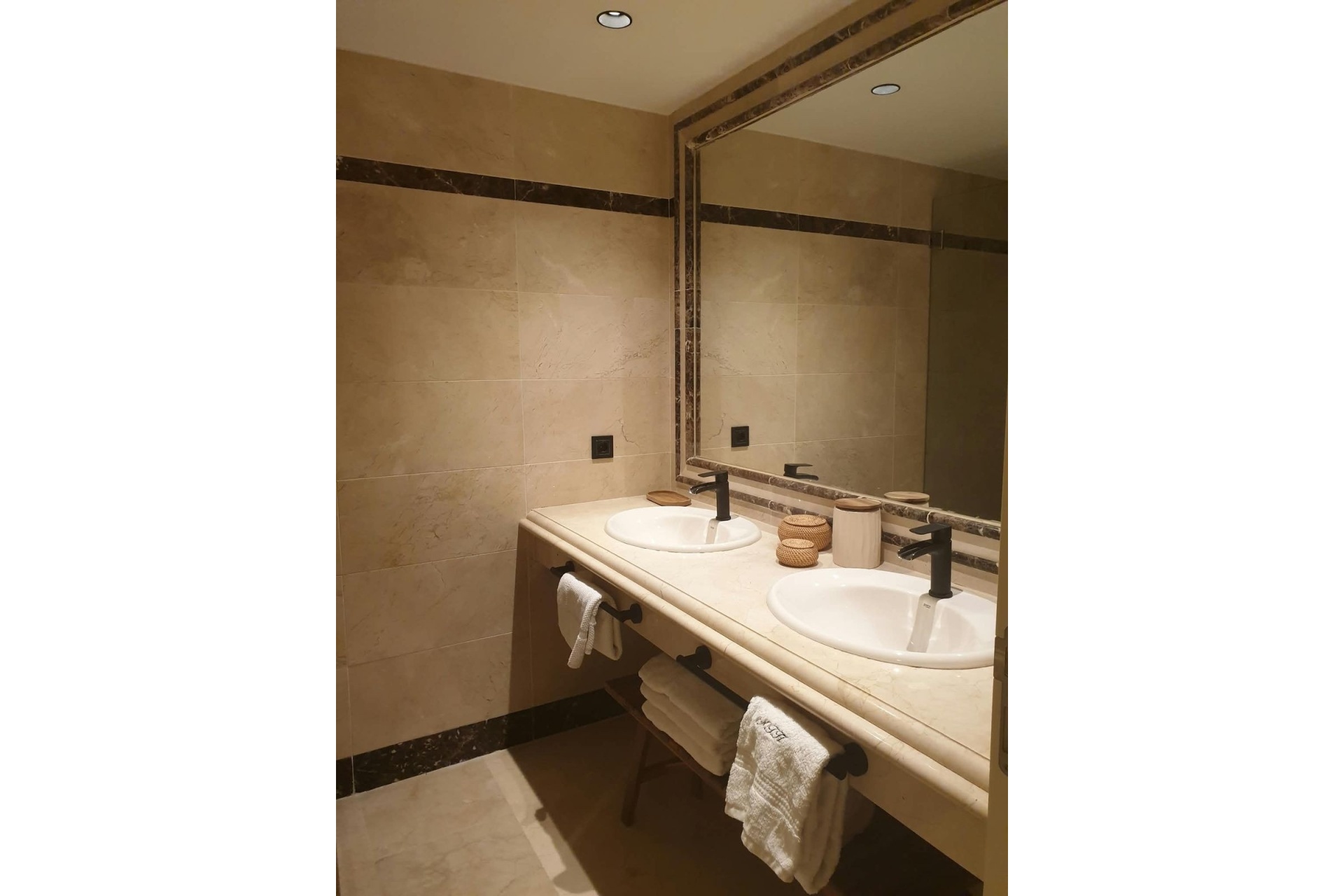Wiederverkauf - apartment - Marbella - Nagüeles