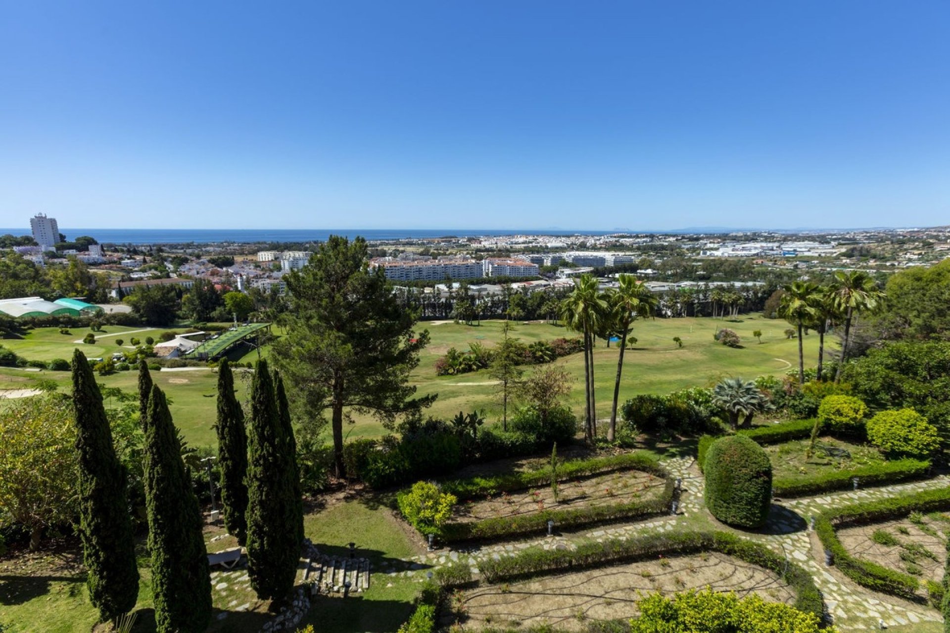 Wiederverkauf - apartment - Marbella - Nueva Andalucía