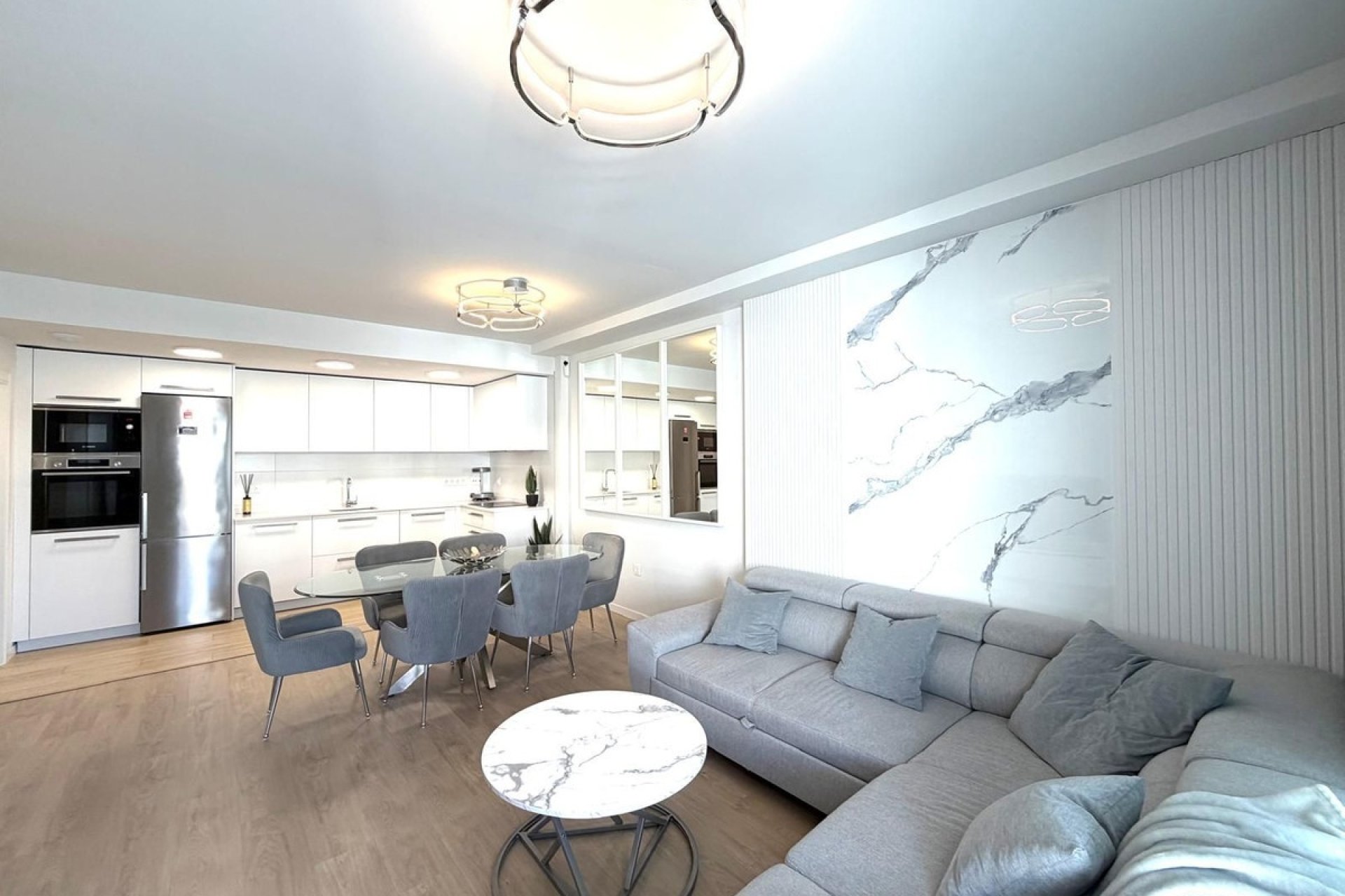 Wiederverkauf - apartment - Marbella - Nueva Andalucía