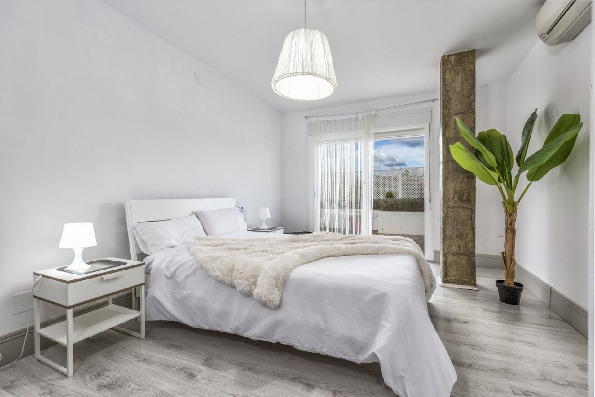Wiederverkauf - apartment - Marbella - Nueva Andalucía