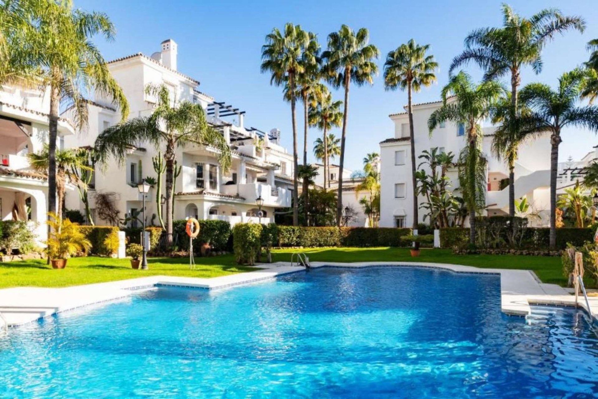 Wiederverkauf - apartment - Marbella - Nueva Andalucía
