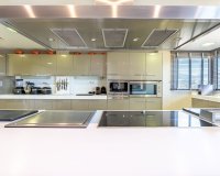 Wiederverkauf - apartment - Marbella - Nueva Andalucía