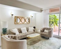 Wiederverkauf - apartment - Marbella - Nueva Andalucía