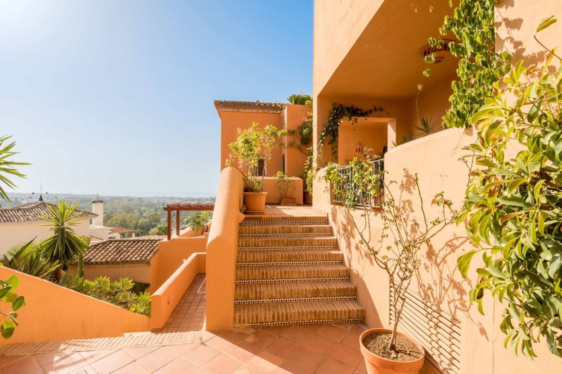 Wiederverkauf - apartment - Marbella - Nueva Andalucía