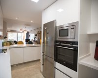 Wiederverkauf - apartment - Marbella - Nueva Andalucía