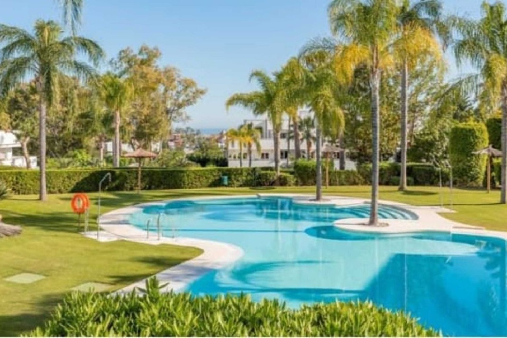 Wiederverkauf - apartment - Marbella - Nueva Andalucía