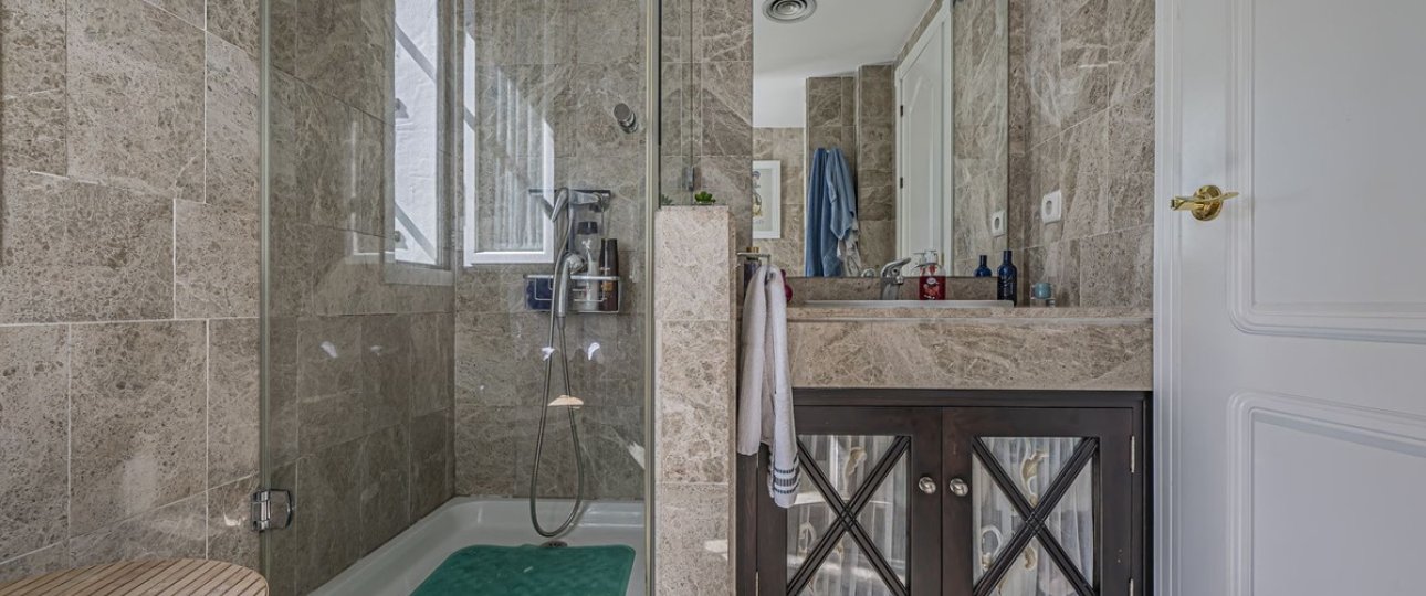 Wiederverkauf - apartment - Marbella - Nueva Andalucía