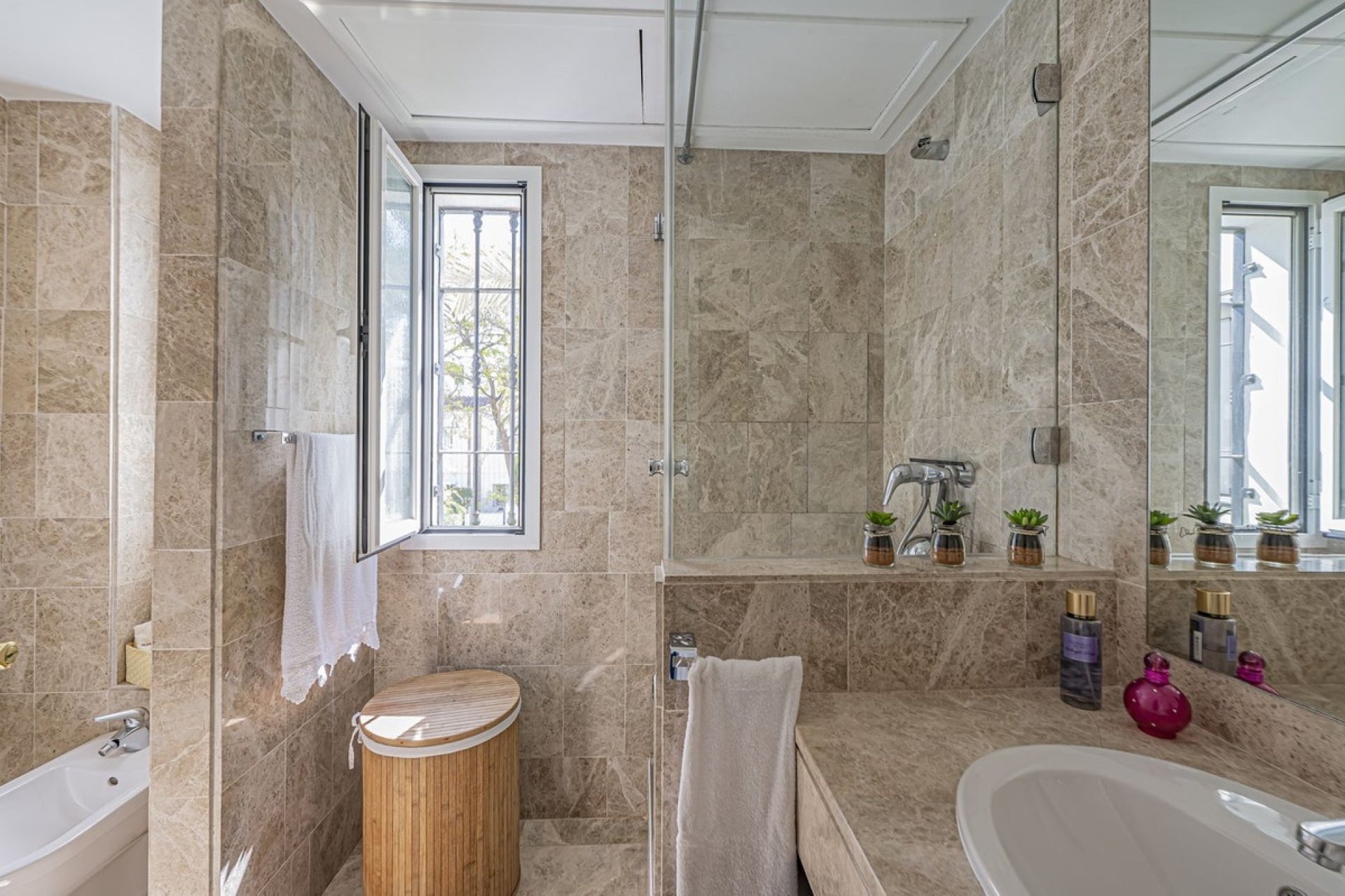 Wiederverkauf - apartment - Marbella - Nueva Andalucía