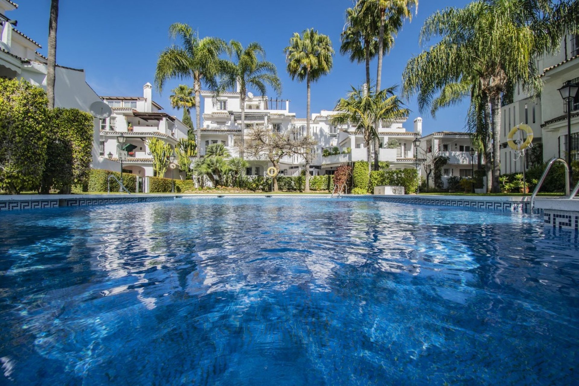 Wiederverkauf - apartment - Marbella - Nueva Andalucía
