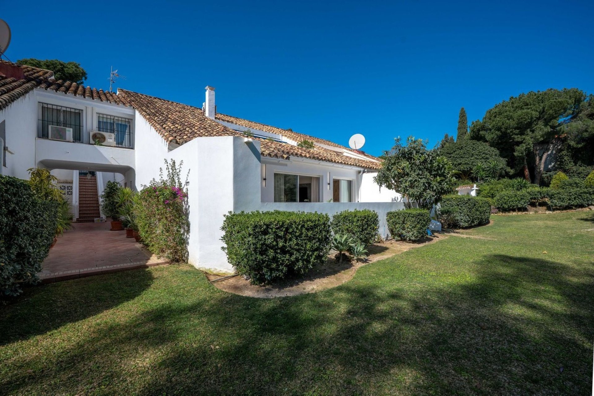 Wiederverkauf - apartment - Marbella - Nueva Andalucía