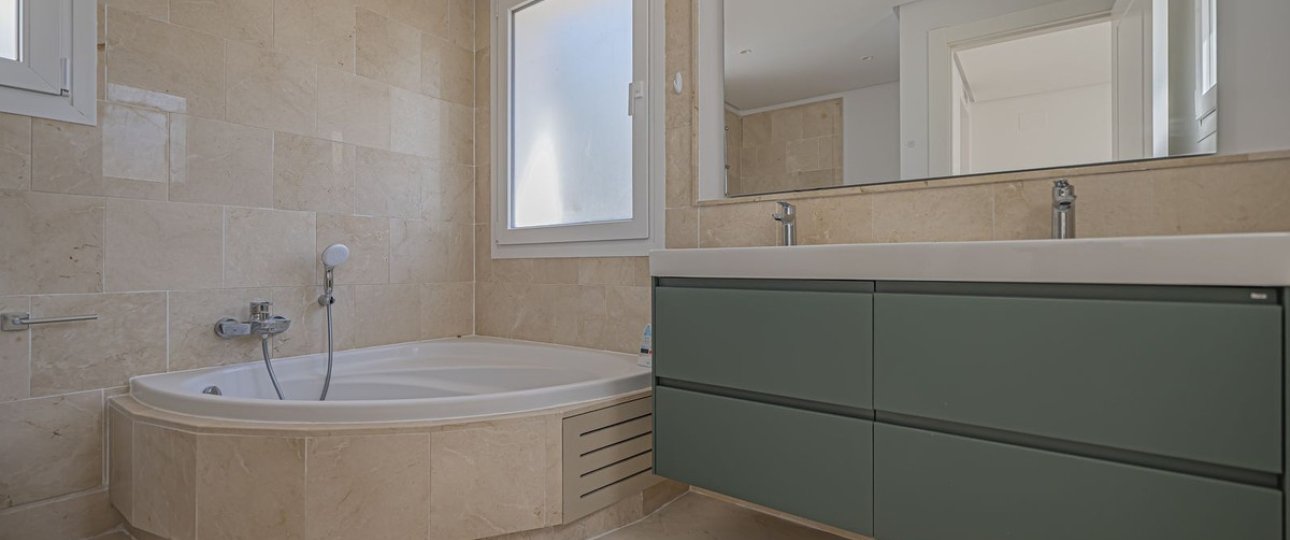 Wiederverkauf - apartment - Marbella - Nueva Andalucía