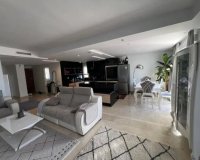 Wiederverkauf - apartment - Marbella - Nueva Andalucía