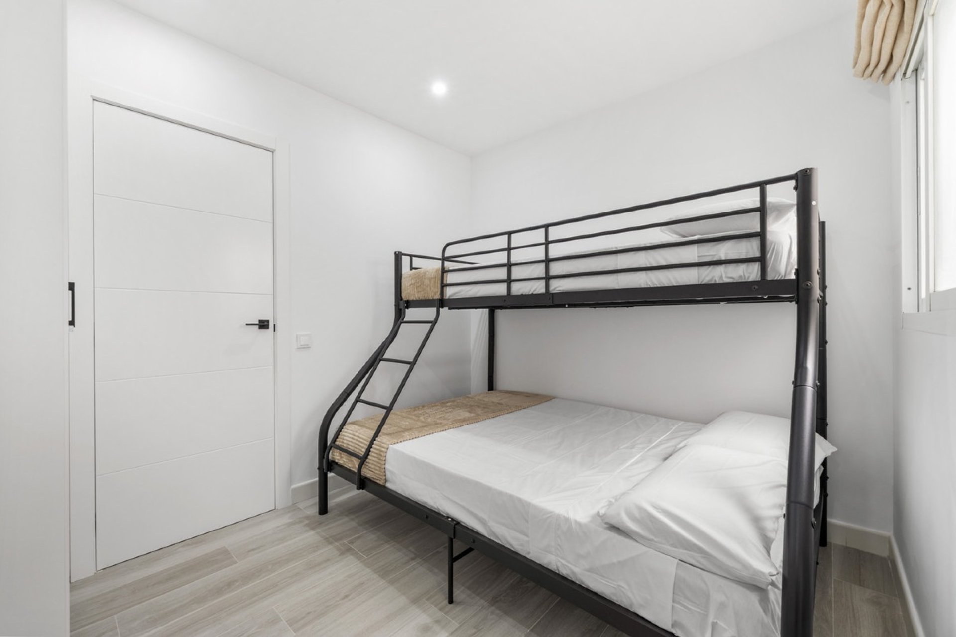Wiederverkauf - apartment - Marbella - Nueva Andalucía