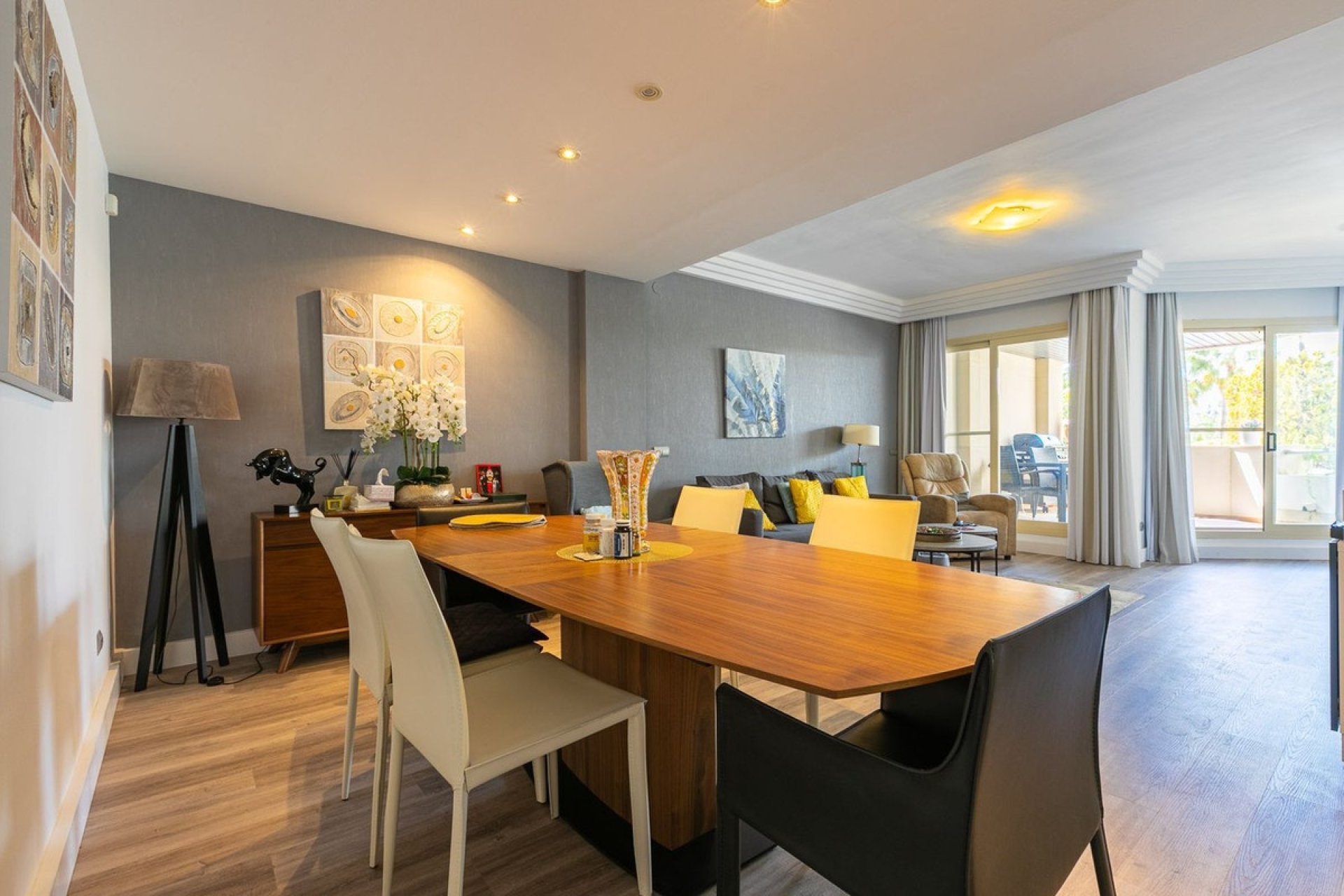 Wiederverkauf - apartment - Marbella - Nueva Andalucía