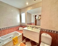 Wiederverkauf - apartment - Marbella - Nueva Andalucía