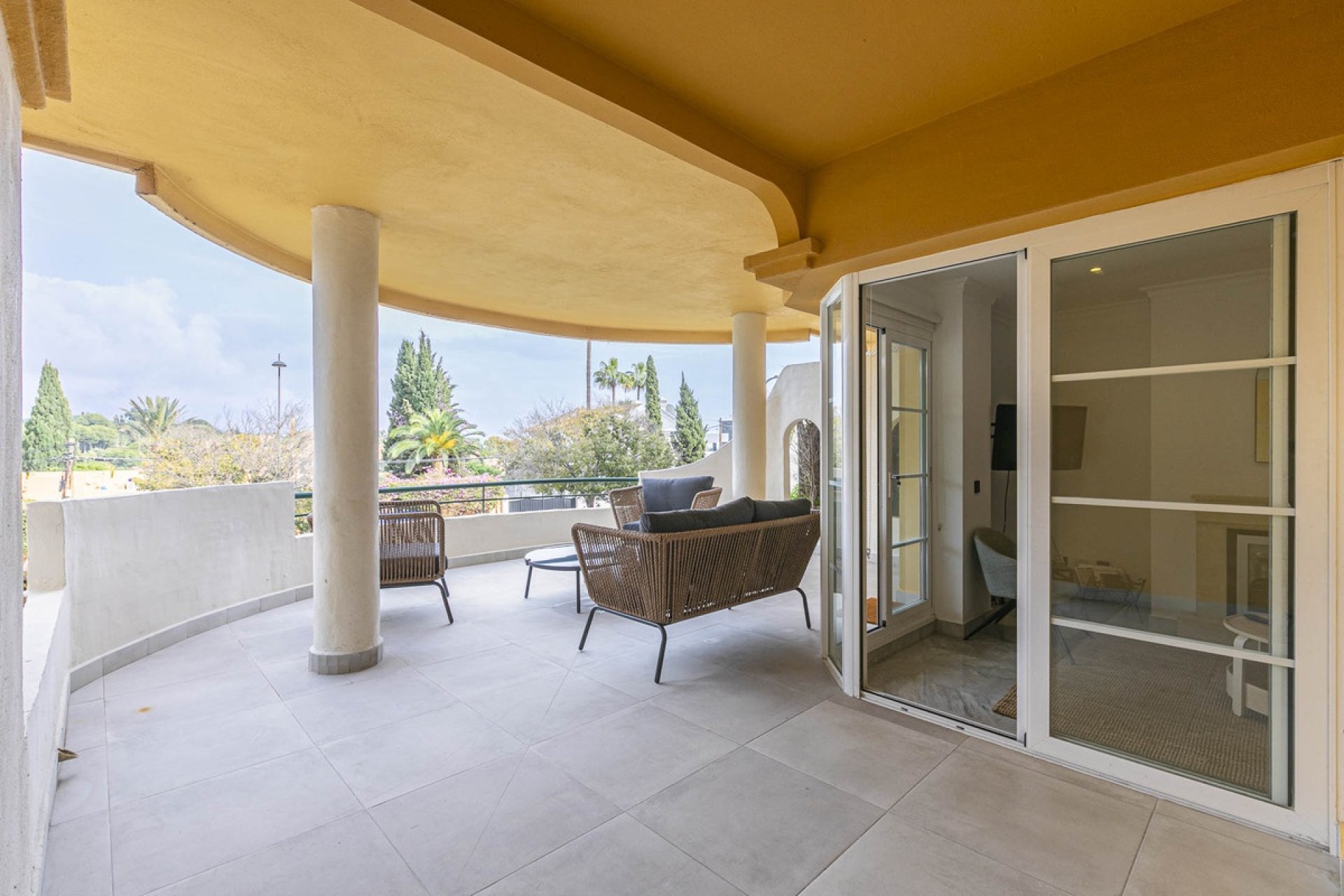 Wiederverkauf - apartment - Marbella - Nueva Andalucía