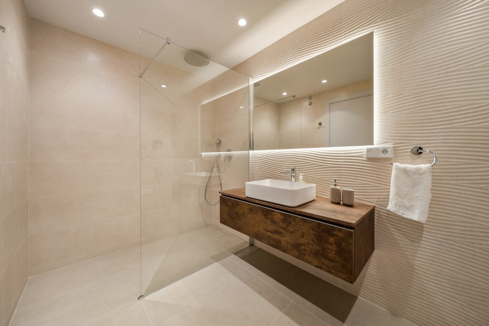 Wiederverkauf - apartment - Marbella - Nueva Andalucía