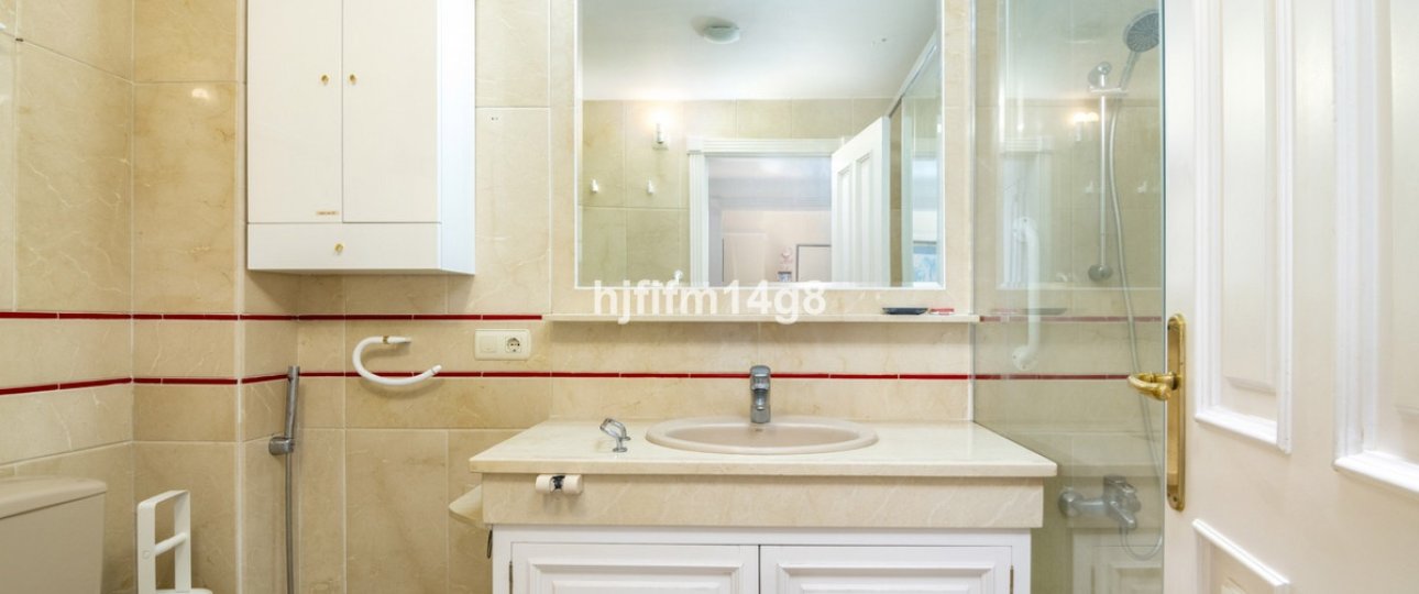 Wiederverkauf - apartment - Marbella - Nueva Andalucía